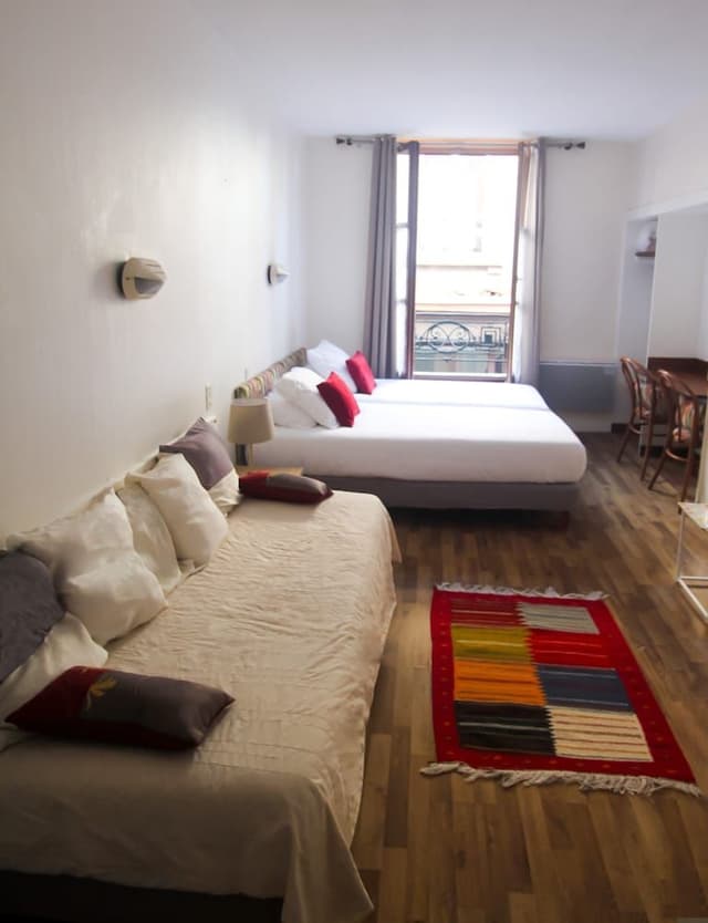Triple Room