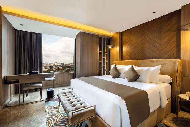 Royal Suite King Bed, Non Smoking
