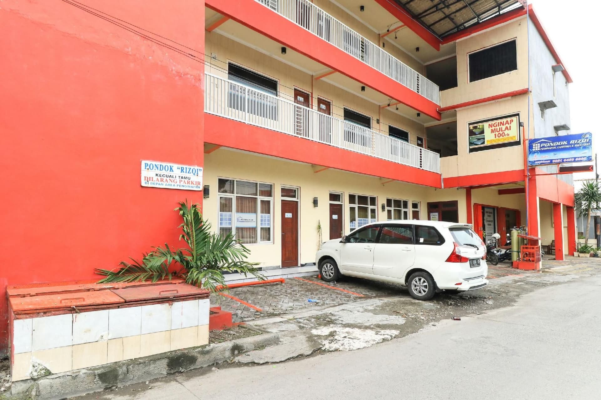 Penginapan Pondok Rizqi Syariah
