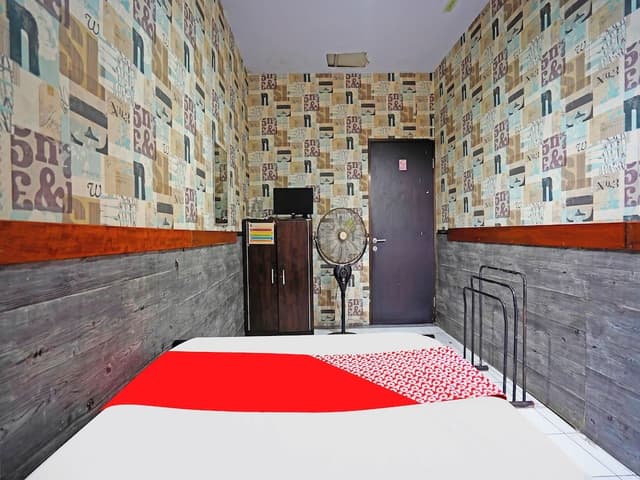 Basic Double Room