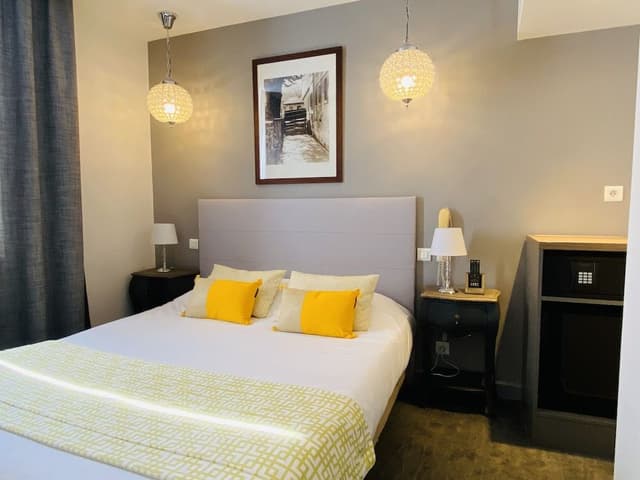 Double Room, Non Smoking