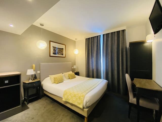 Double Room, Non Smoking
