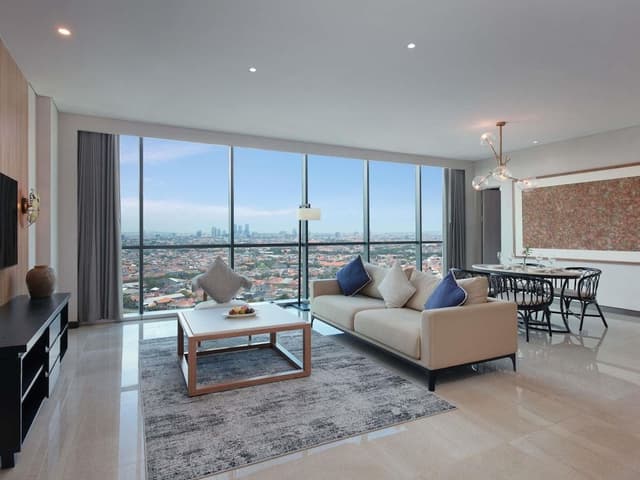 Executive Suite, Multiple Beds