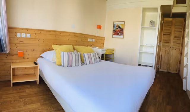 Double Room with 1 Double Bed