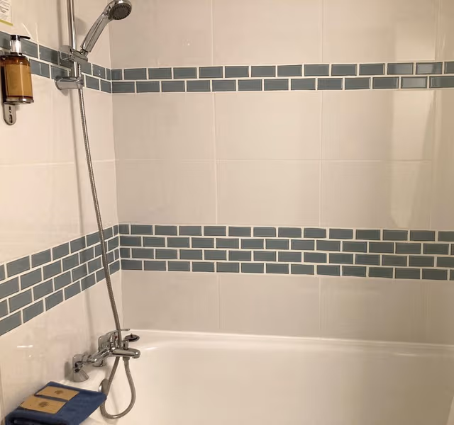 Double Room with 1 Double Bed