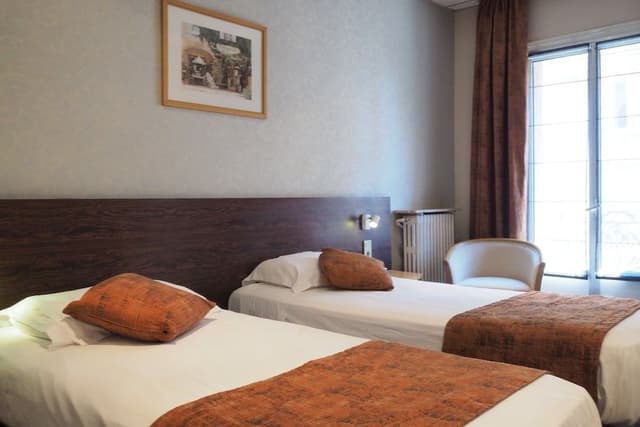 Standard Twin Room