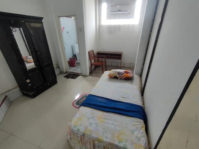 Deluxe Single Room with AC