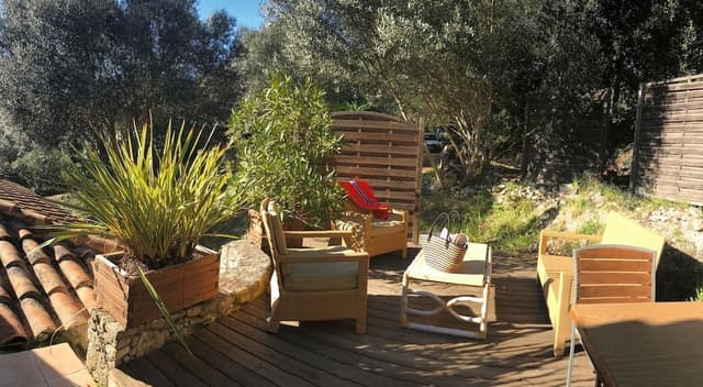 Studio (Terrace)