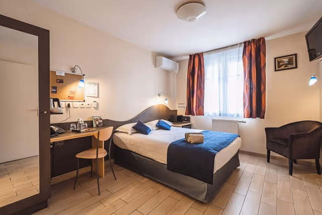 Double Room