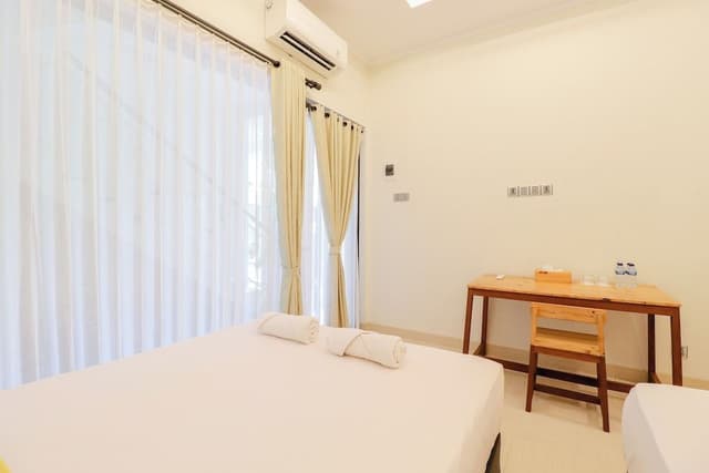 Superior Double Room with Stair View (Lantai 1)