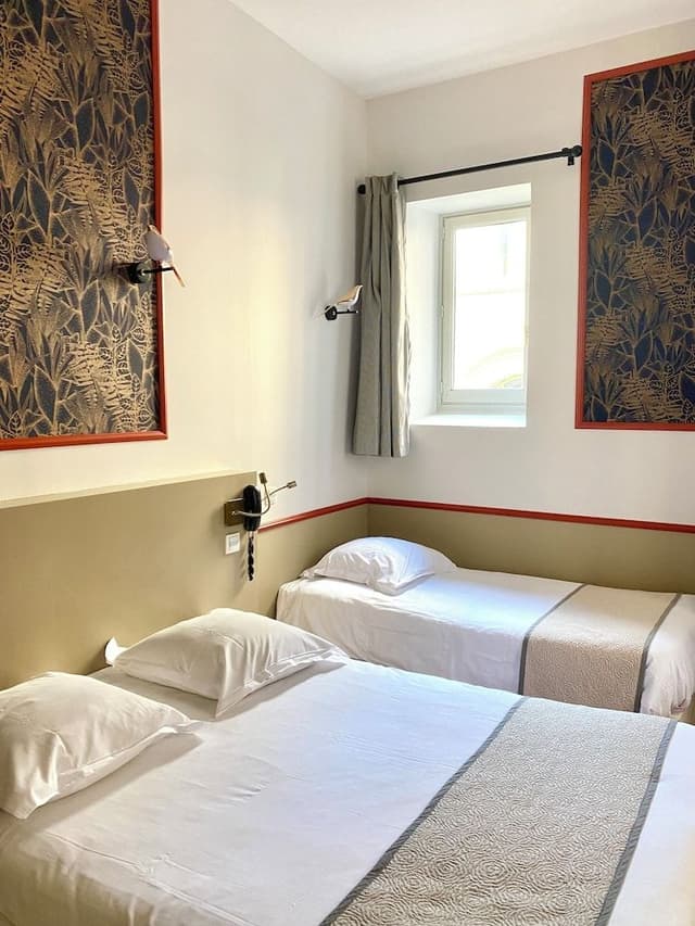 Triple Room