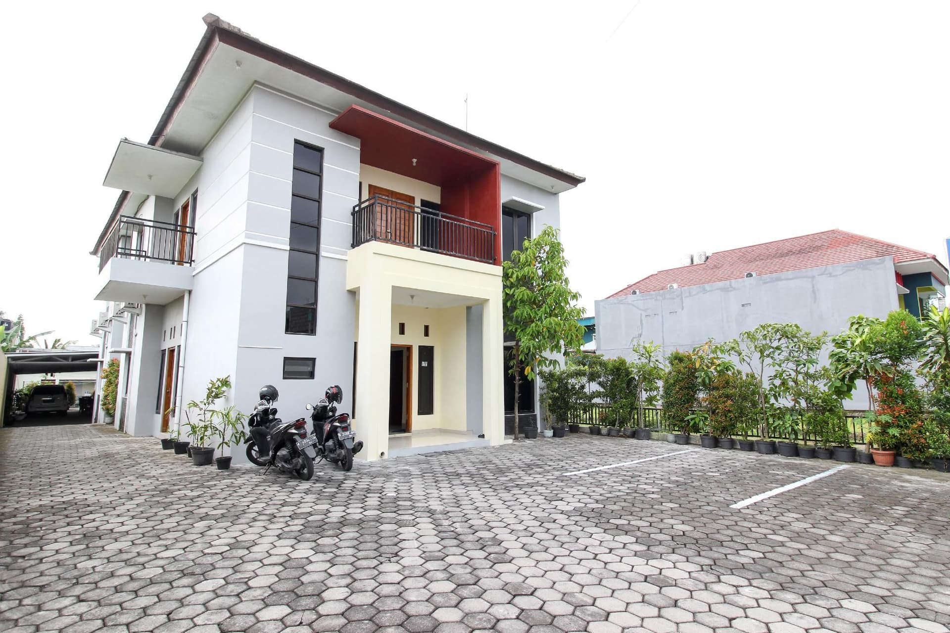 RedDoorz near Rumah Sakit Condong Catur RedDoorz near Rumah Sakit Condong Catur