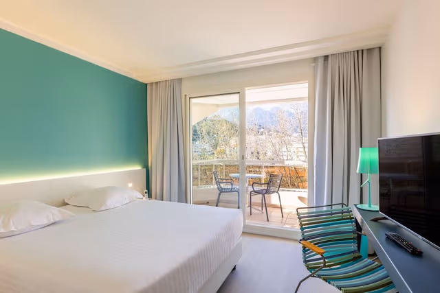 Double or Twin Room, Terrace, Mountain View