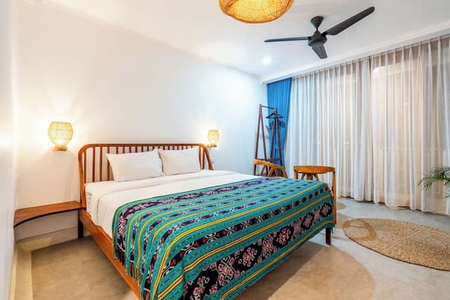 Deluxe Room, 1 King Bed, Sea View