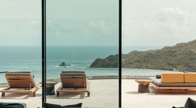 Luxury Villa, 4 Bedrooms, Private Pool, Ocean View (Nyrenstone)