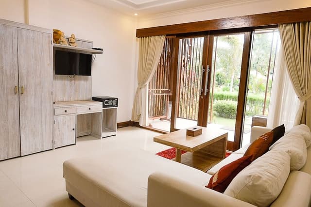 Luxury Bungalow Two Stories