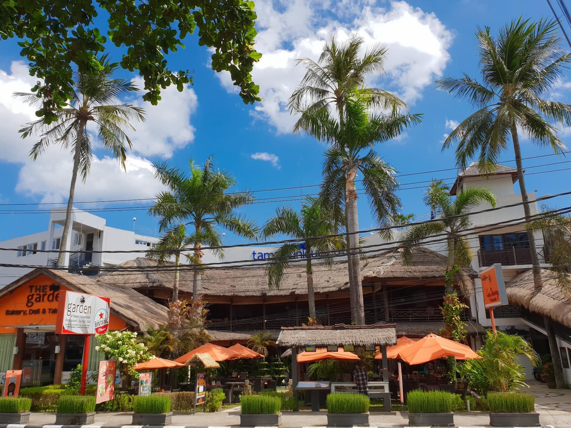 Taman Unique Hotel Senggigi Taman Unique Hotel Senggigi