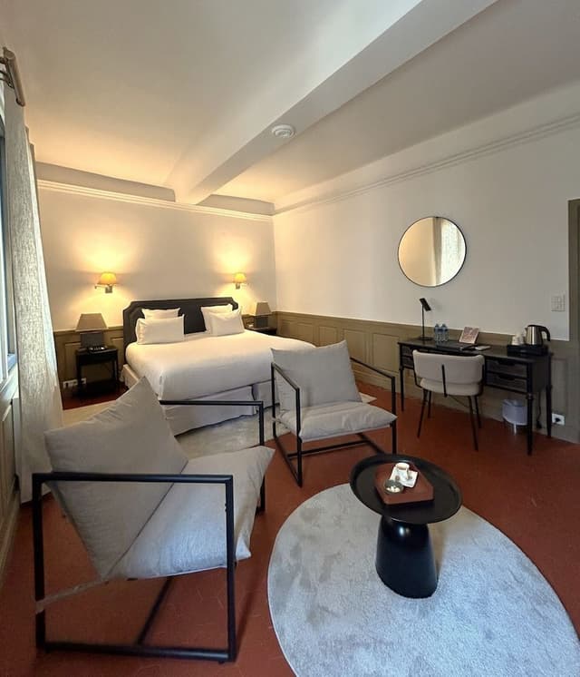 Superior Room, 1 Double or 2 Twin Beds, Bathtub