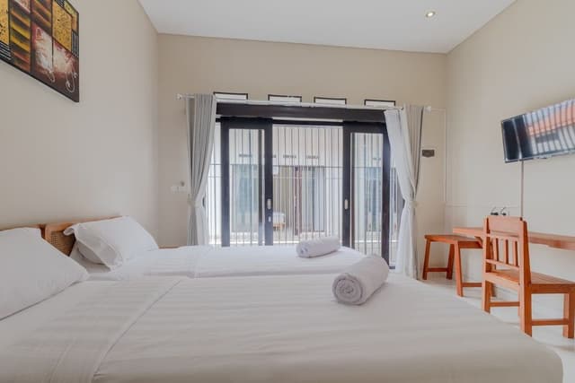 Deluxe Twin Room, 2 Twin Beds, Non Smoking, Private Bathroom