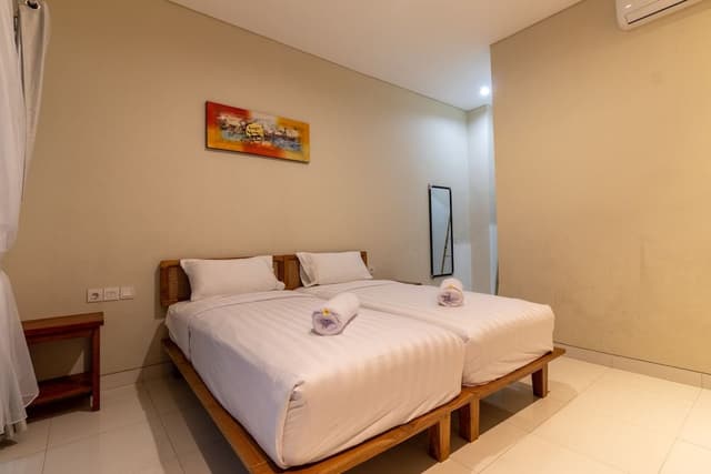 Deluxe Twin Room, 2 Twin Beds, Non Smoking, Private Bathroom