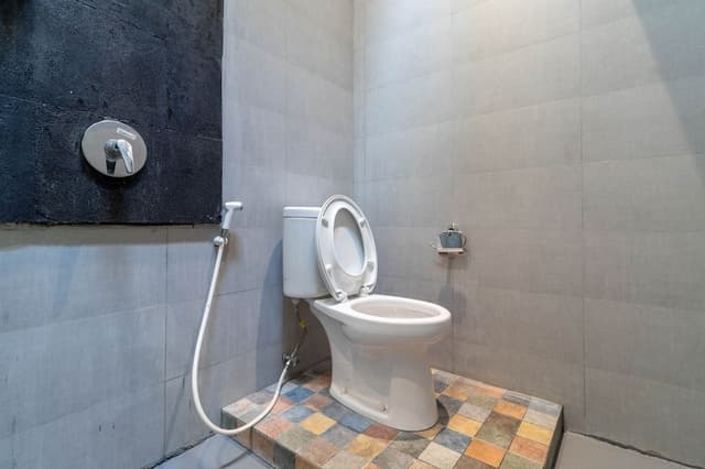 Deluxe Double Room, 1 King Bed, Non Smoking, Private Bathroom