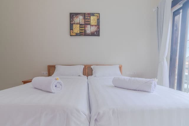 Deluxe Twin Room, 2 Twin Beds, Non Smoking, Private Bathroom