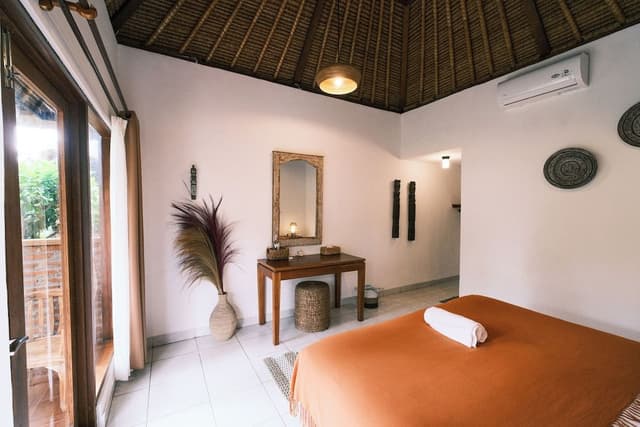 Cabine Room 15