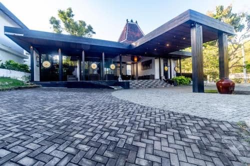 Surya Melasti Beach Villa by Sajiwa
