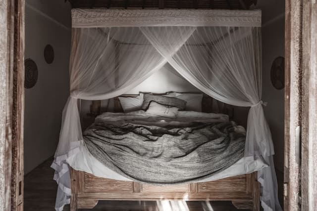Deluxe Room, Bathtub