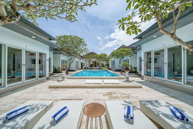 One Bedroom Villa