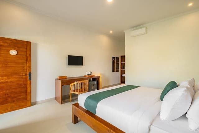 Deluxe Room, Garden View
