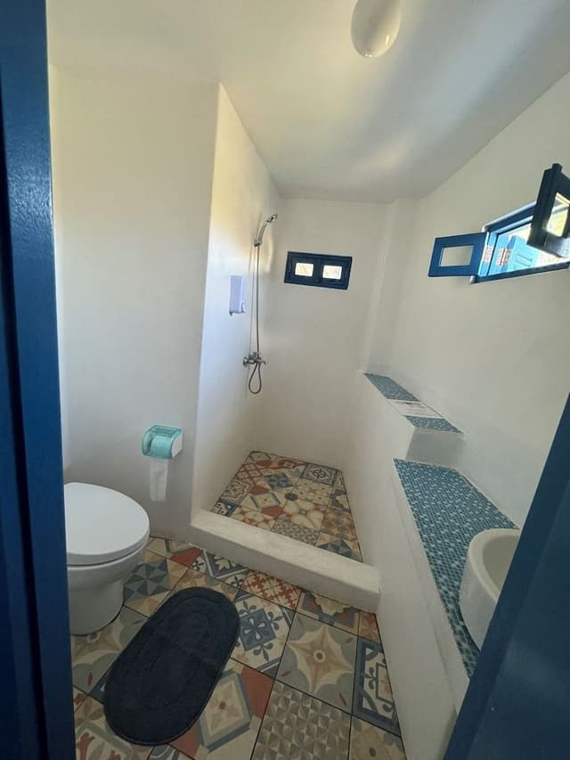 Room 5 Triple Room with Garden View