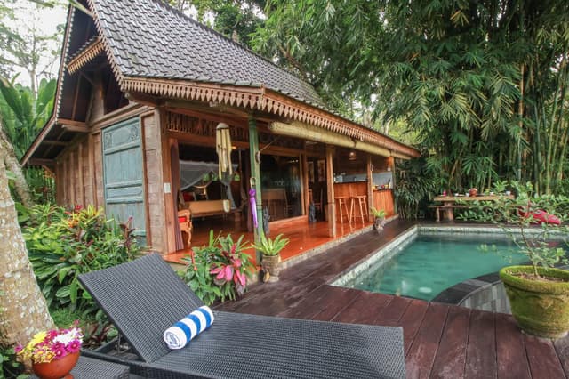 Villa With Private Pool