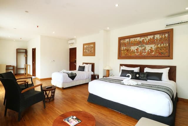 Family Suite, Balcony, Pool View
