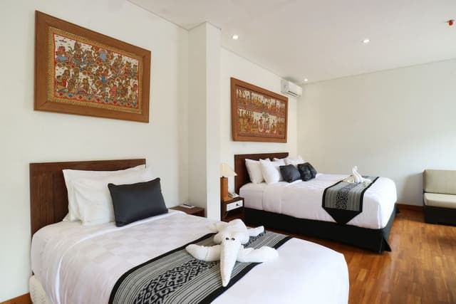 Family Suite, Balcony, Pool View