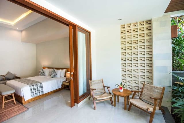 Premier Room