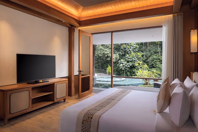 Premium Suite Room with Plunge Pool