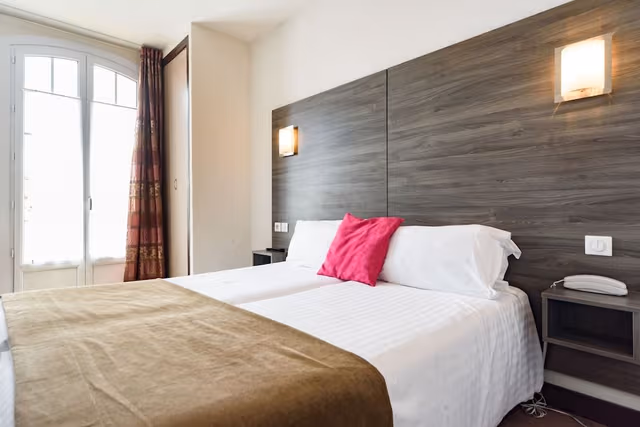 Twin Room
