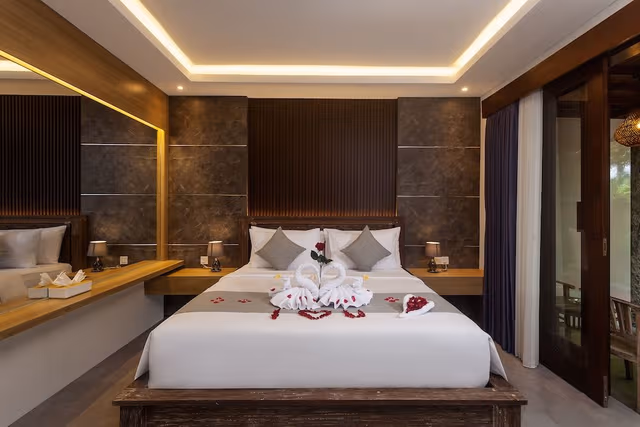 One bedroom private pool