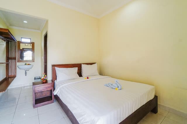 Standard Double Bed