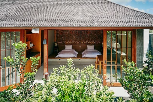Bulan (Garden Pool Villa)