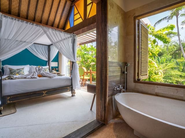 Ethnical One Bedroom Villa with Balcony