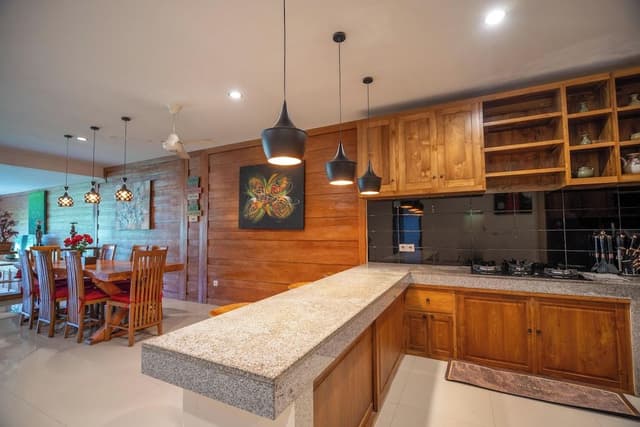 2 Bedrooms Villa with Pool View