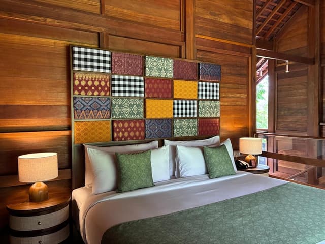 Ricefield Villa with OnSen with free benefit