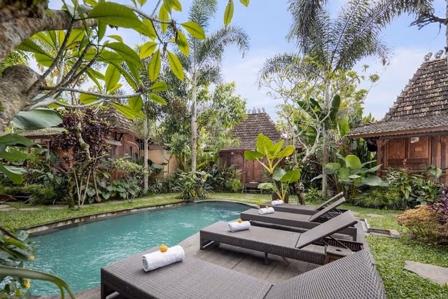 One Bedroom Suite Pool Access