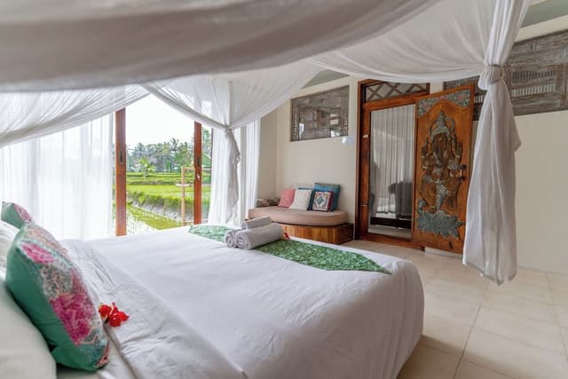 Deluxe Room, 1 King Bed, Non Smoking