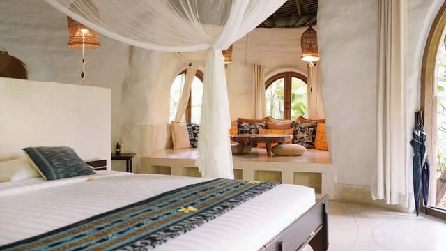 Single Deluxe Room