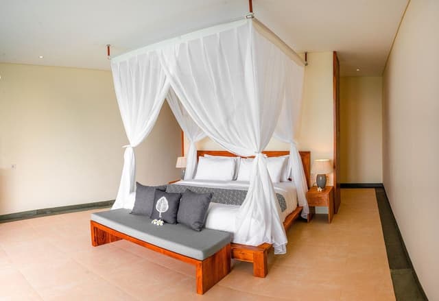 Romantic Villa, 1 King Bed, Hill View