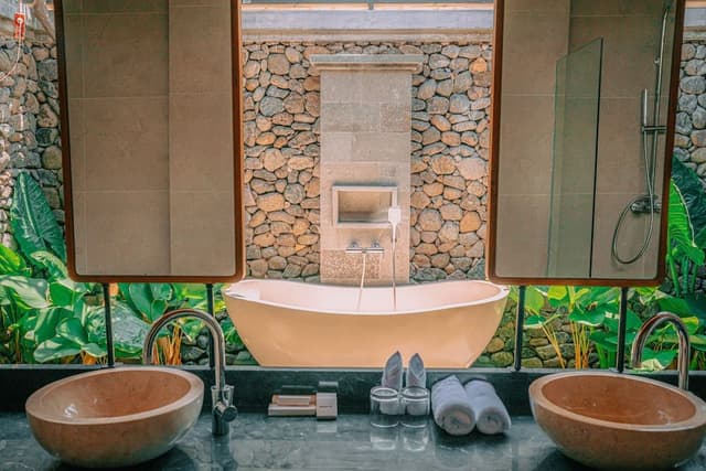 Romantic Villa, 1 King Bed, Hill View