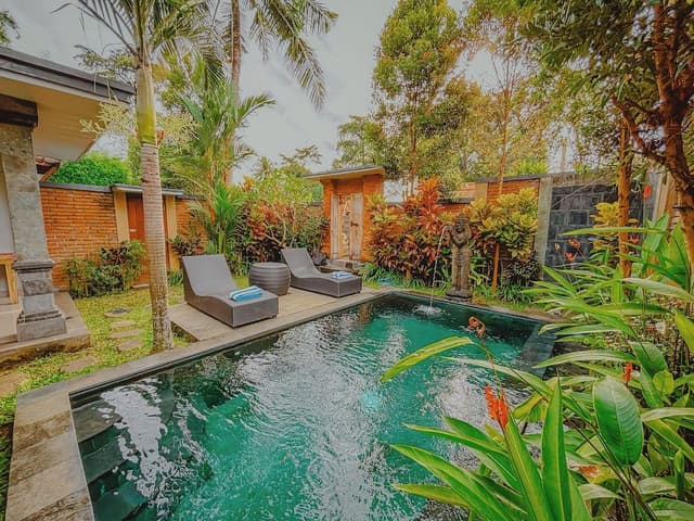 Honeymoon Villa